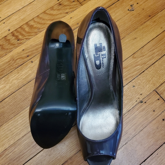 New! Brown platform heels - Picture 5 of 6